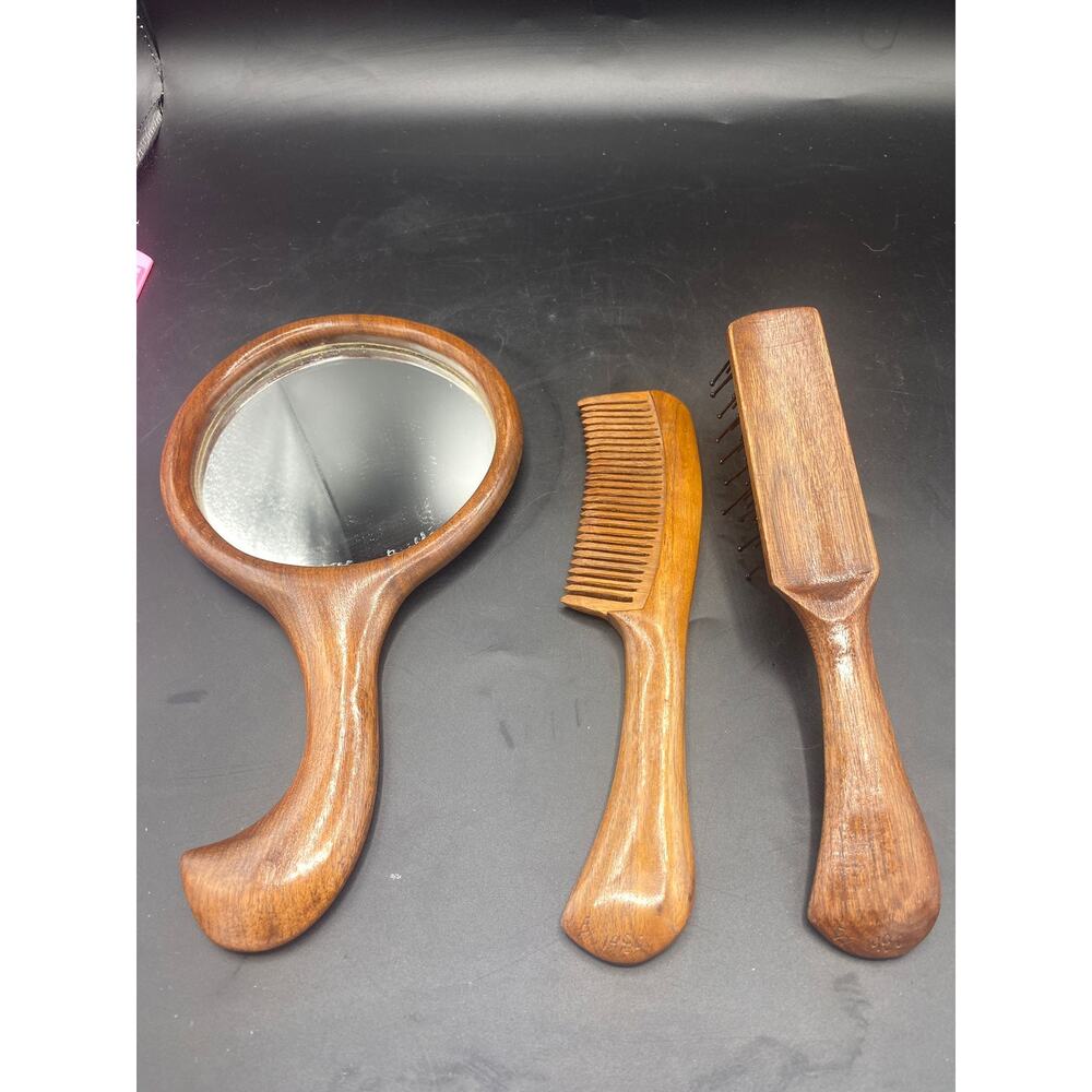 Wooden handheld tooth comb, paddle mirror and Hair Brush set monogrammed L - Picture 5 of 5